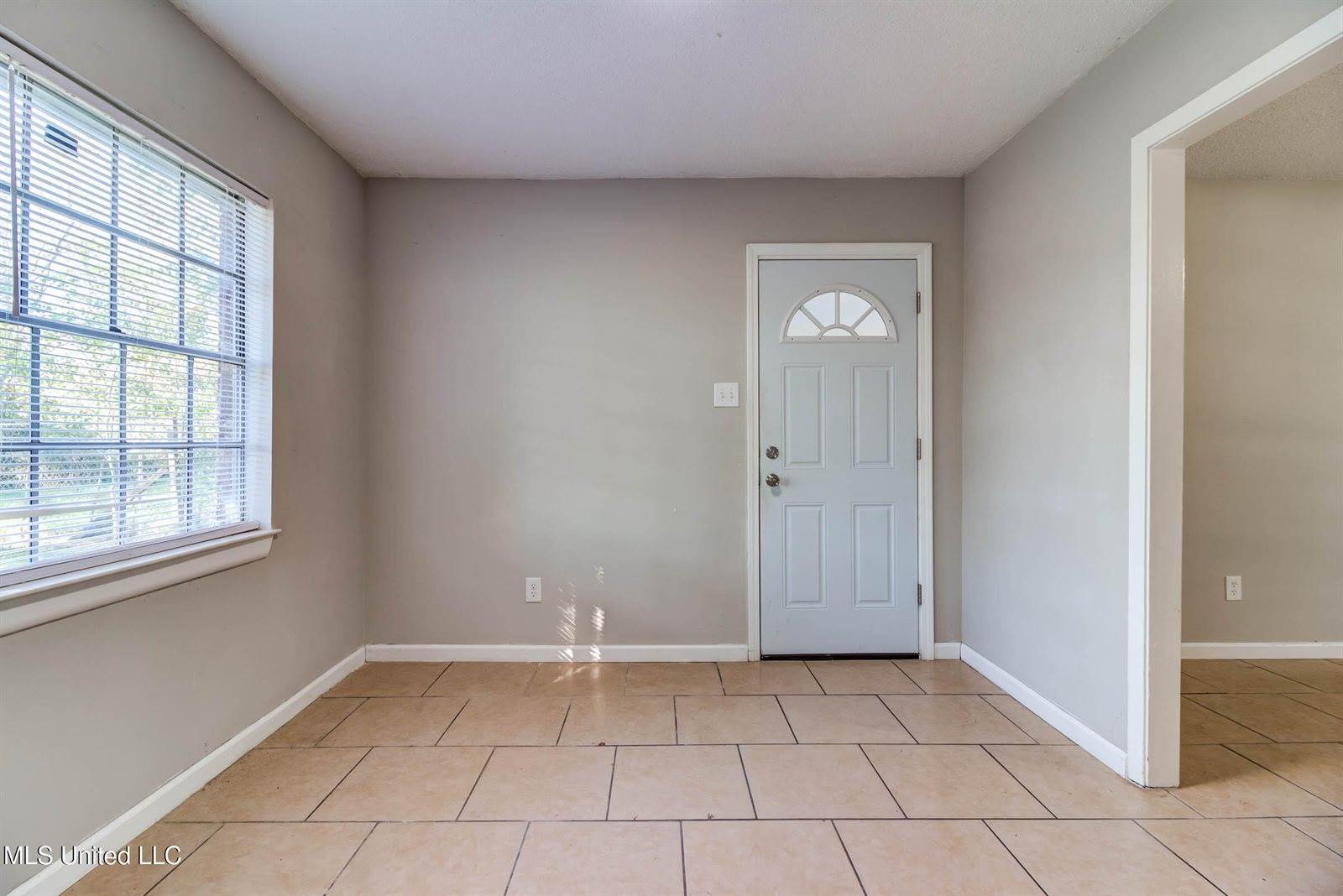 2708 East Angela Circle, Gulfport, MS 39503