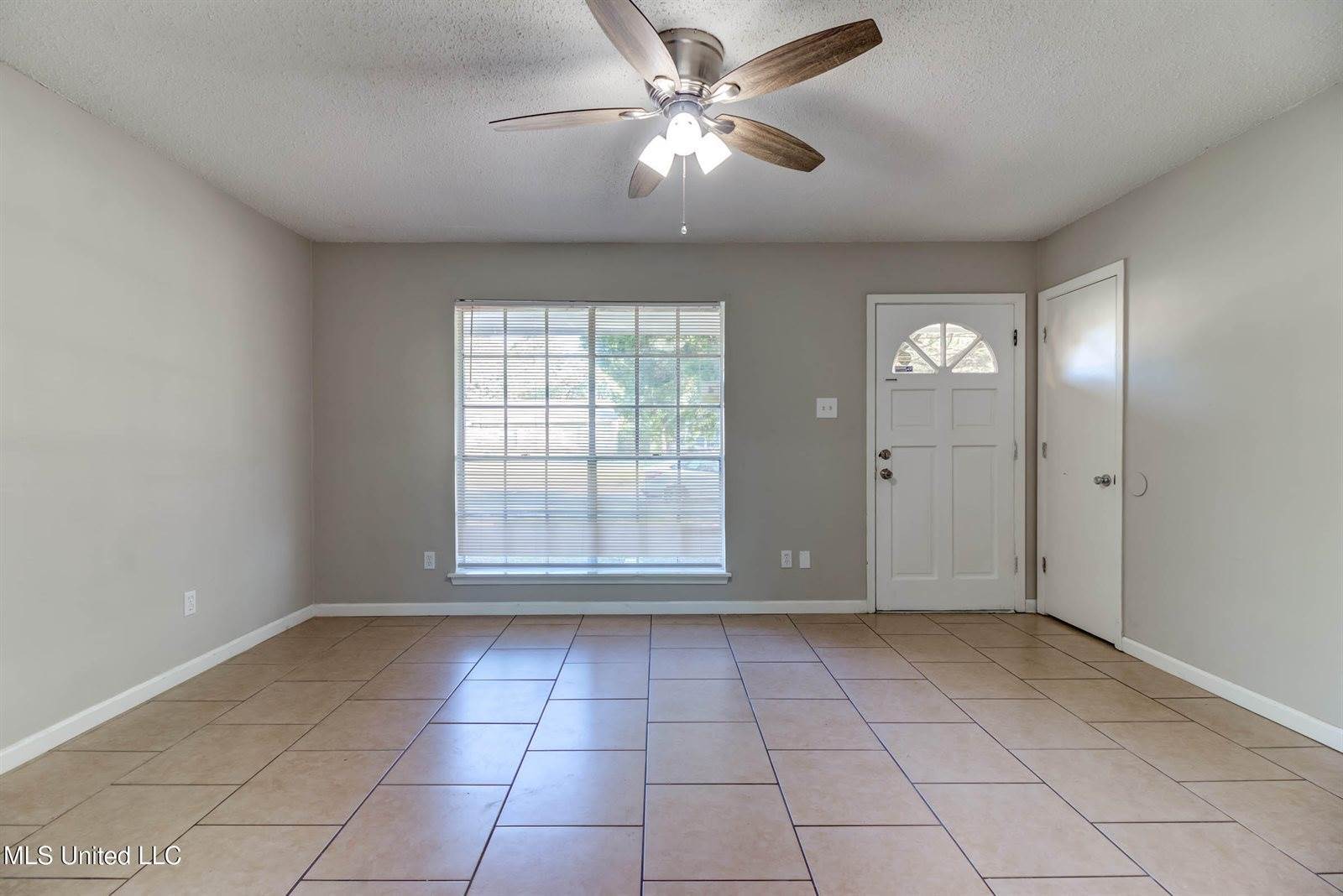 2708 East Angela Circle, Gulfport, MS 39503