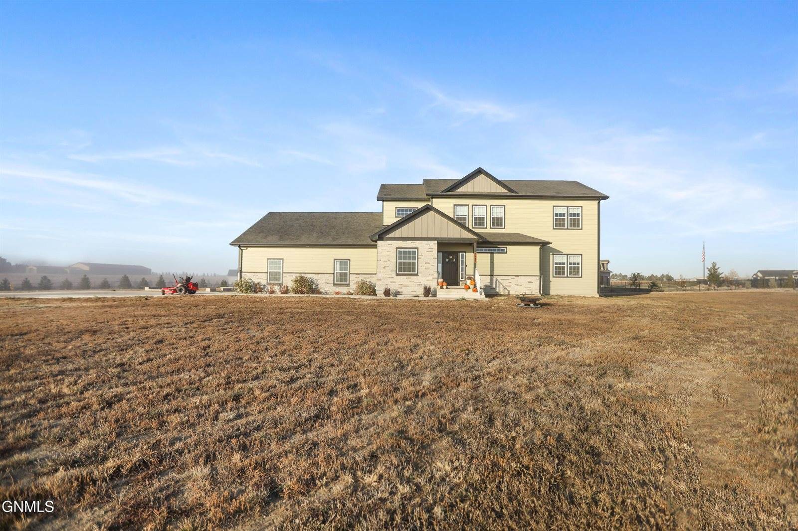 4917 Ridge Drive, Williston, ND 58801