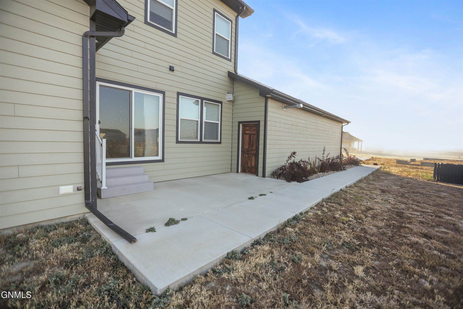 4917 Ridge Drive, Williston, ND 58801