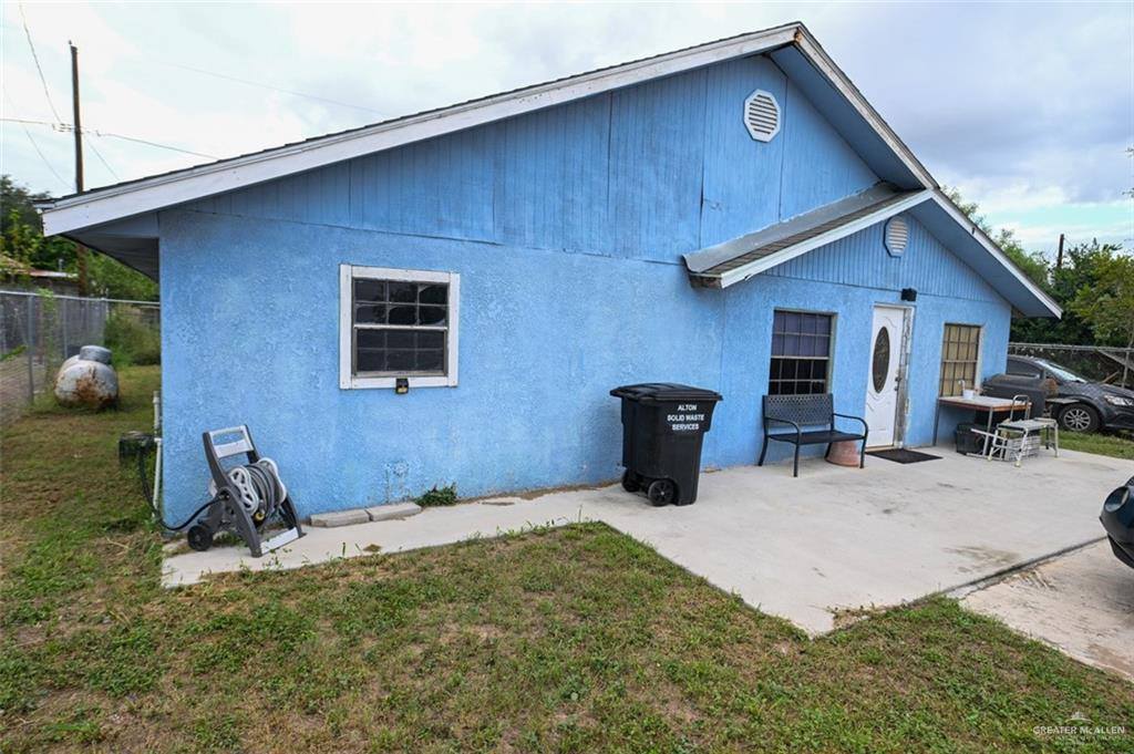 723 North Chicago Street, Alton, TX 78573