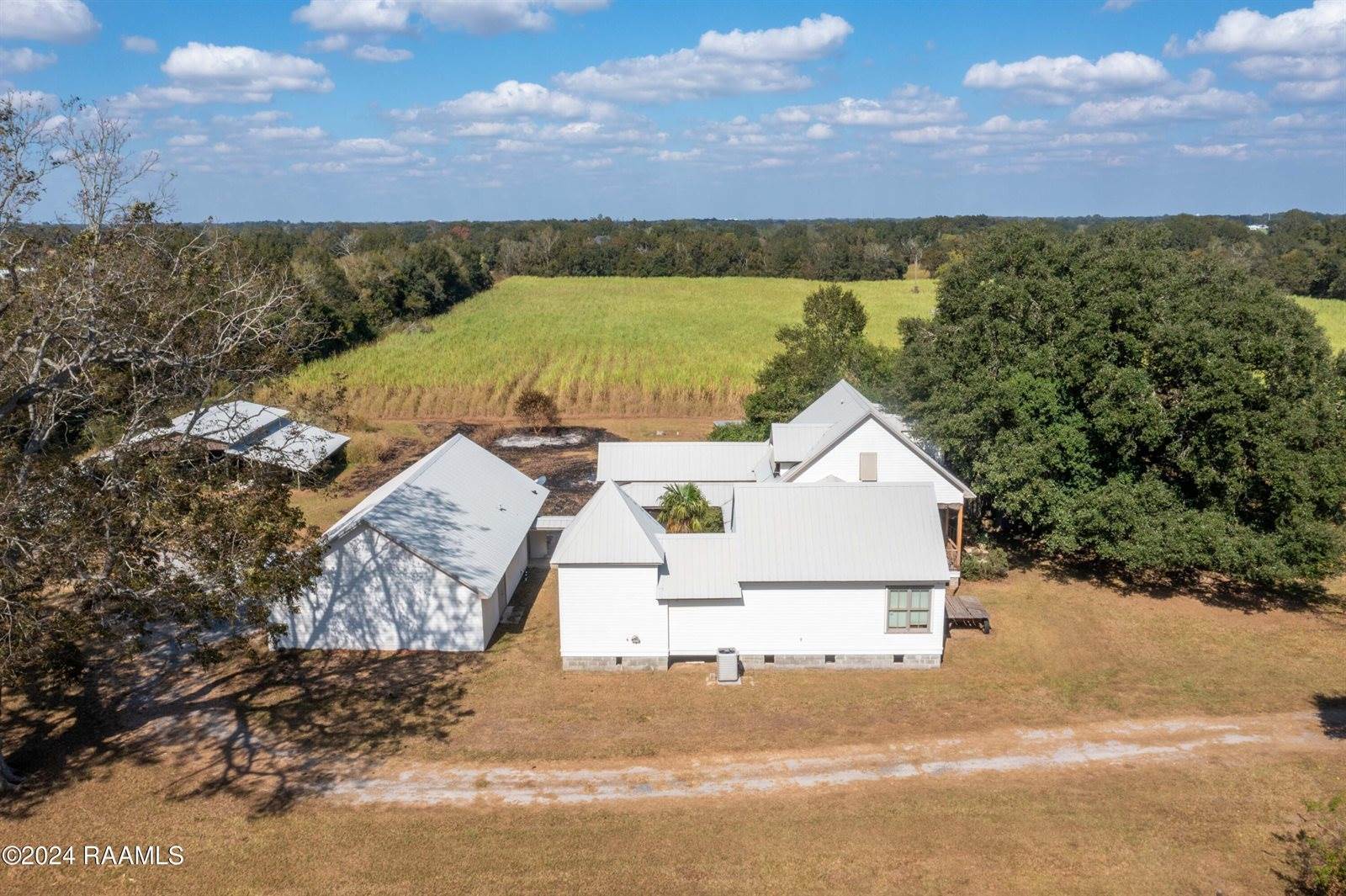 411 Simon Road, Youngsville, LA 70592