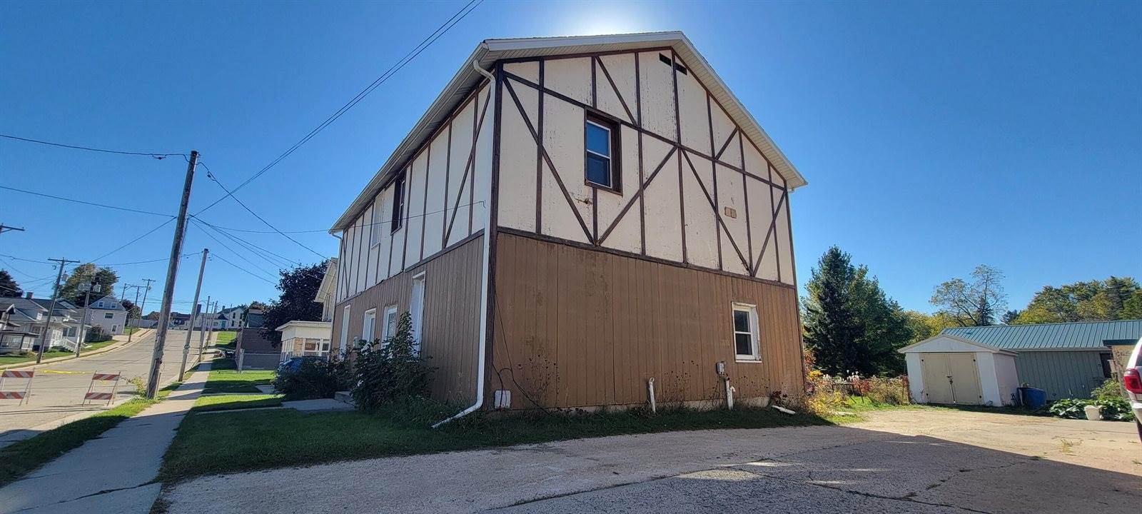 315 Mill St, #317, Horicon, WI 53032