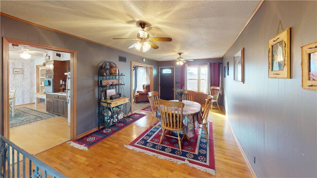 14810 Fairmount Road, Basehor, KS 66007