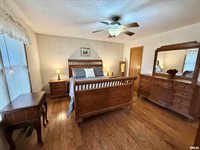 319 3RD Avenue, Hampton, IL 61256