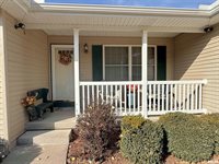 319 3RD Avenue, Hampton, IL 61256