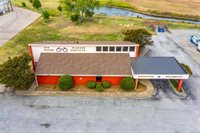 6404 Mccart Avenue, Fort Worth, TX 76133