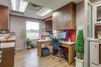 6404 Mccart Avenue, Fort Worth, TX 76133