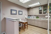 6404 Mccart Avenue, Fort Worth, TX 76133