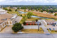 6404 Mccart Avenue, Fort Worth, TX 76133