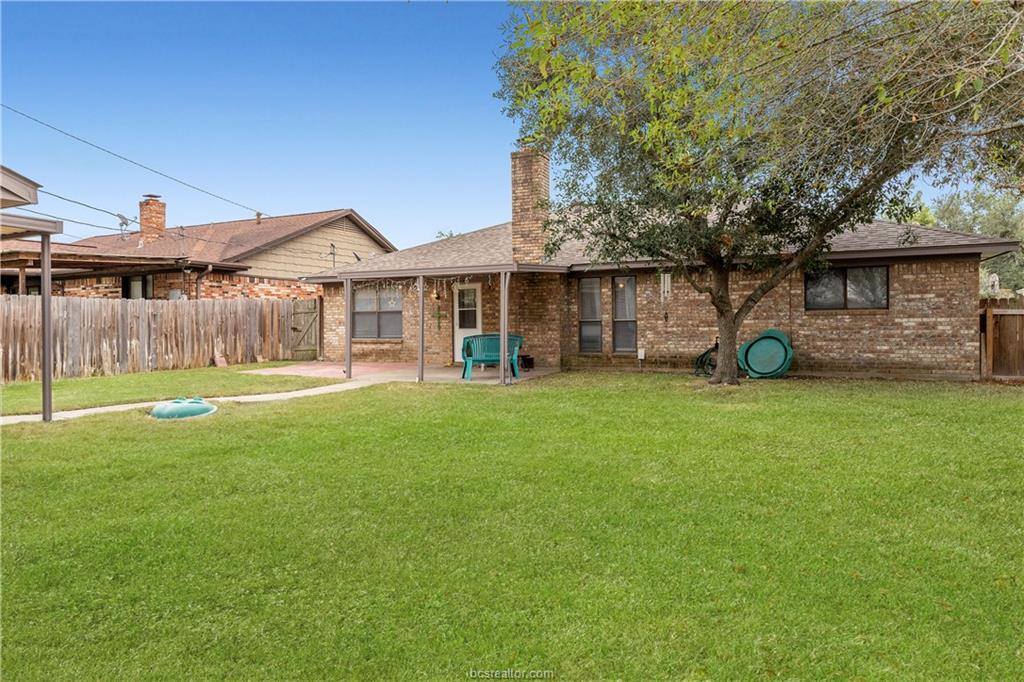 3609 Sierra Drive, Bryan, TX 77802