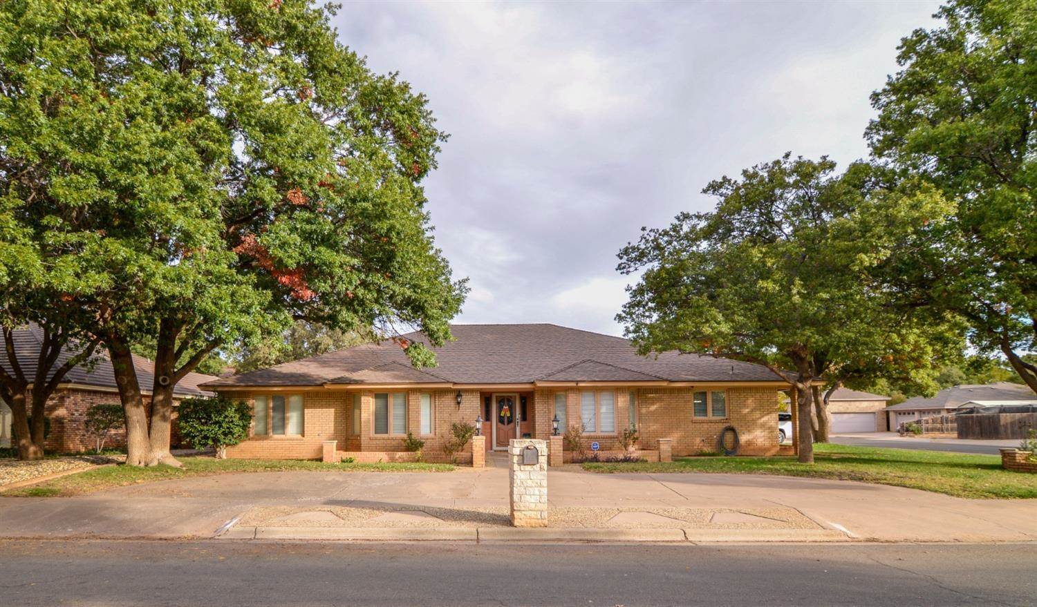 4202 93rd, Lubbock, TX 79423