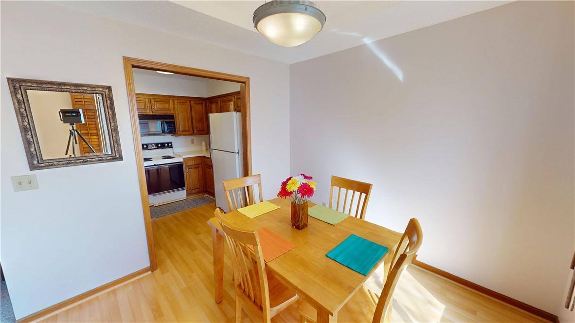 13821 W. 58th Terrace Unit #5, Shawnee, KS 66216