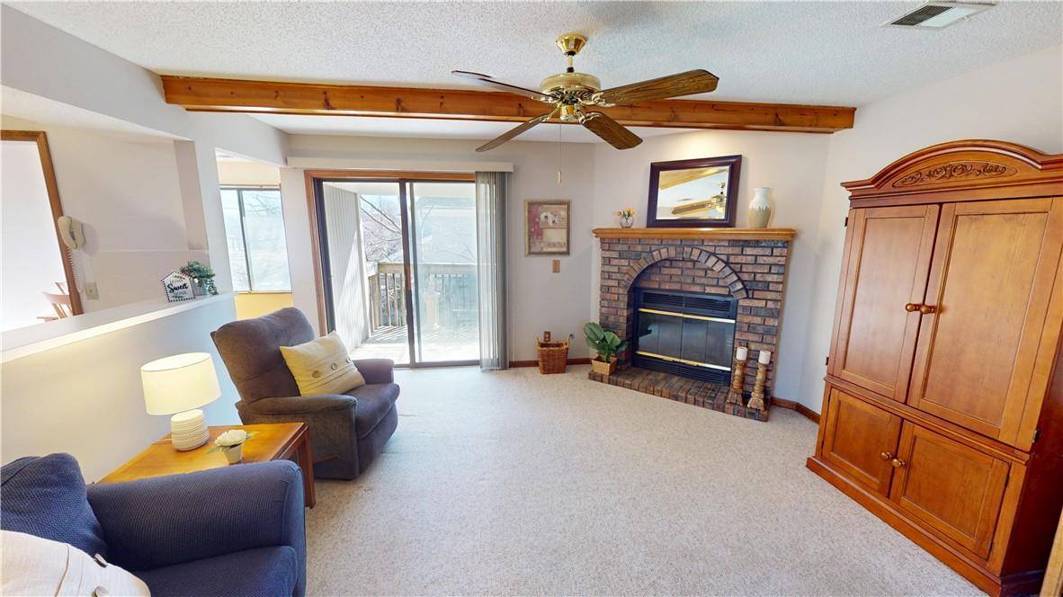 13821 W. 58th Terrace Unit #5, Shawnee, KS 66216