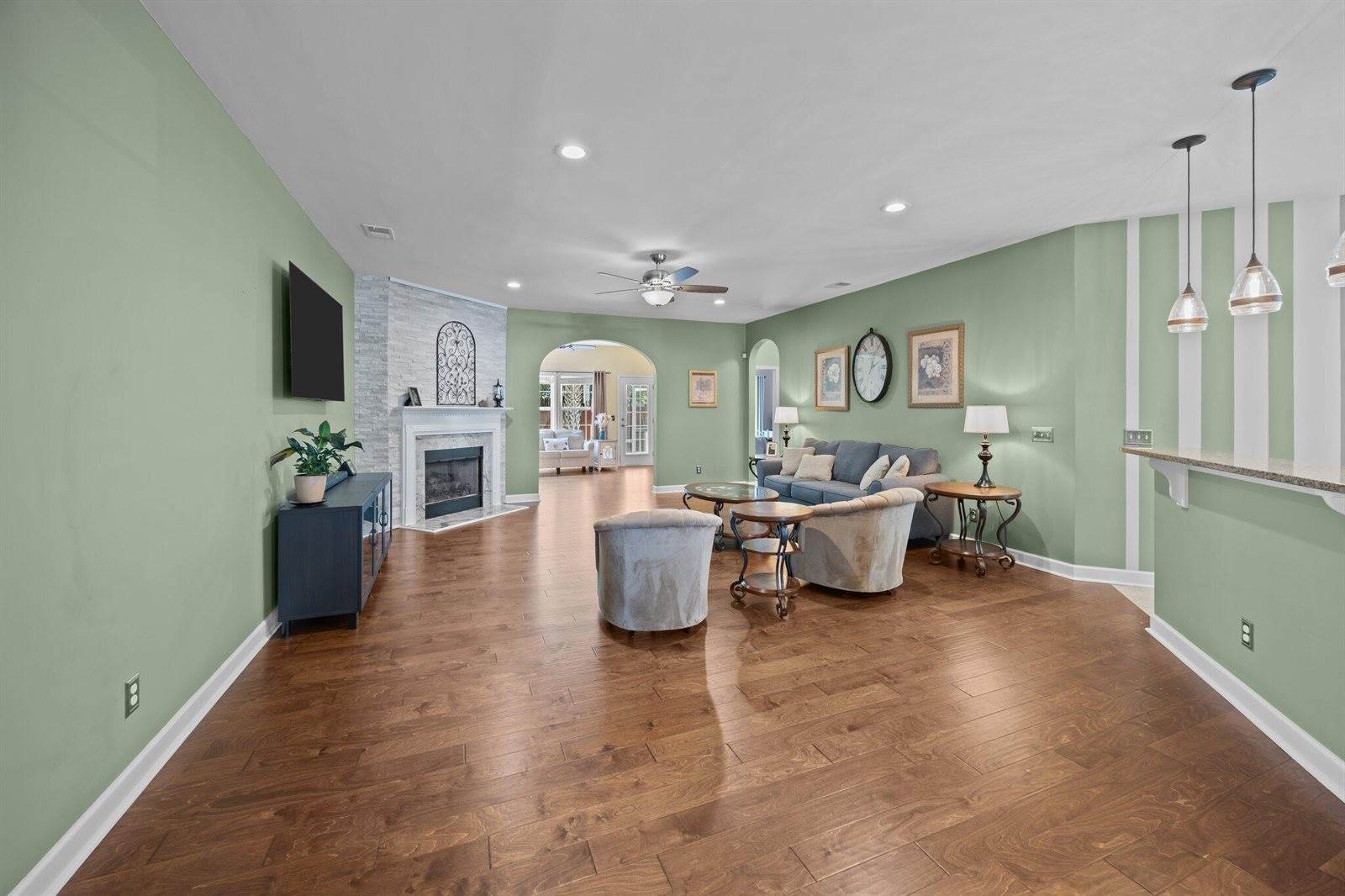 185 Berwick Drive, Summerville, SC 29483