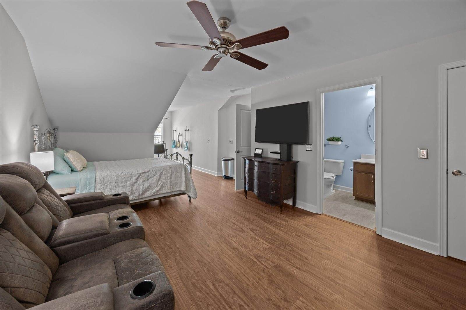 185 Berwick Drive, Summerville, SC 29483