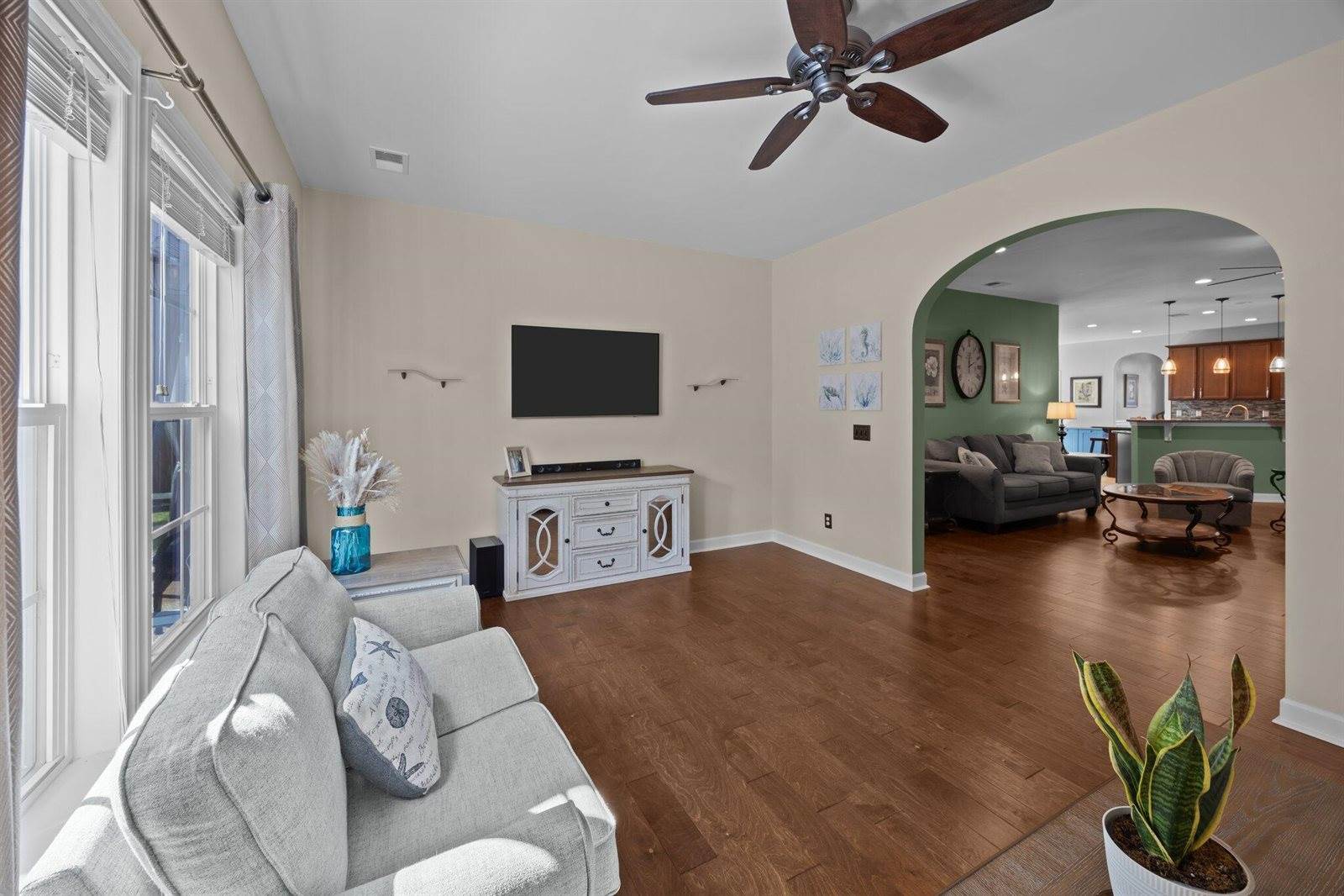 185 Berwick Drive, Summerville, SC 29483