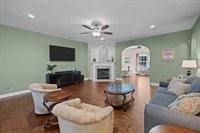 185 Berwick Drive, Summerville, SC 29483