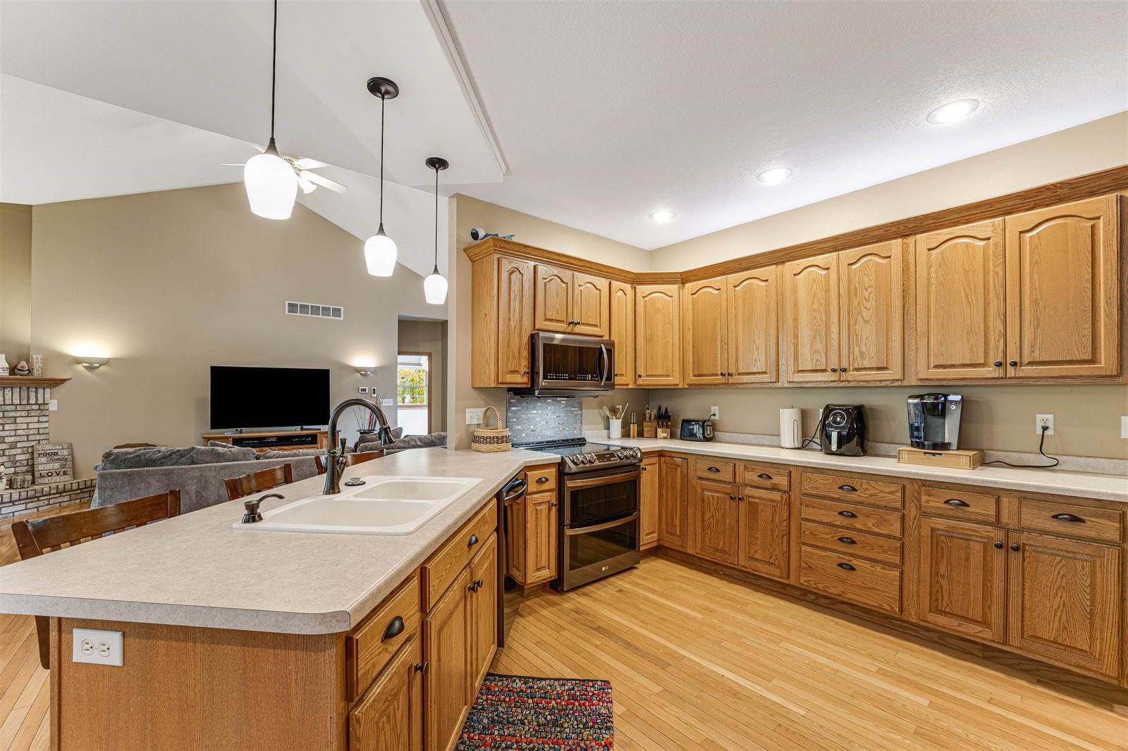 2116 Ironwood Avenue, Stevens Point, WI 54482