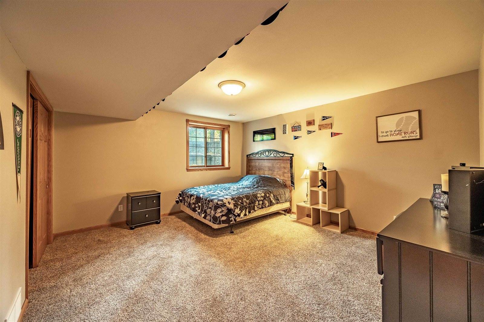 2116 Ironwood Avenue, Stevens Point, WI 54482