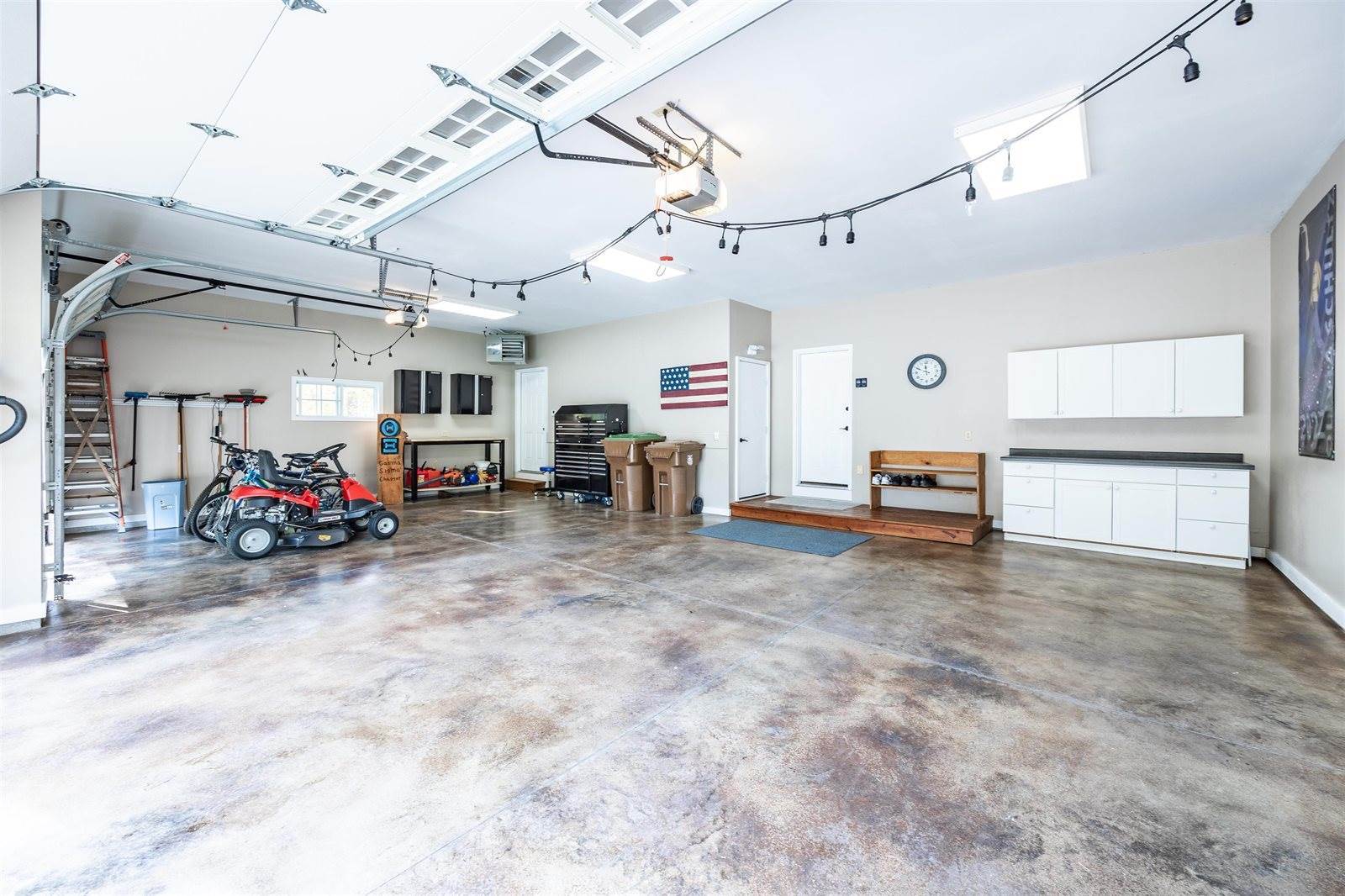 2116 Ironwood Avenue, Stevens Point, WI 54482