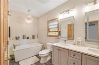 2116 Ironwood Avenue, Stevens Point, WI 54482