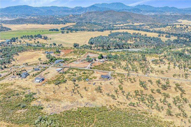 21306 Yankee Valley Road, Hidden Valley Lake, CA 95467