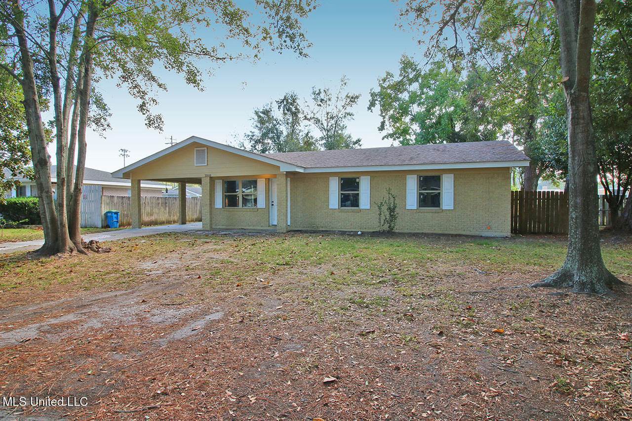 3310 Middle Avenue, Pascagoula, MS 39581