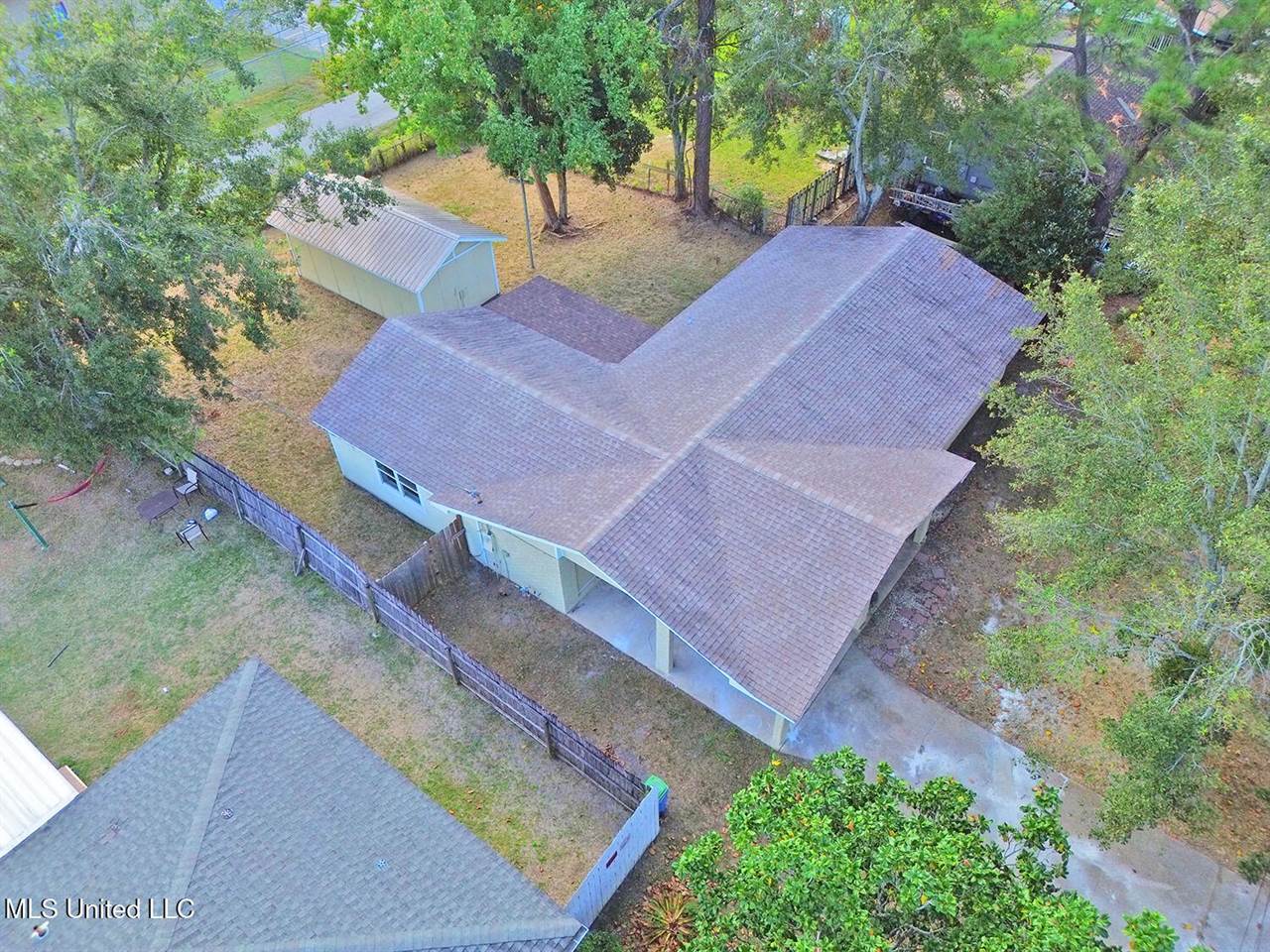 3310 Middle Avenue, Pascagoula, MS 39581