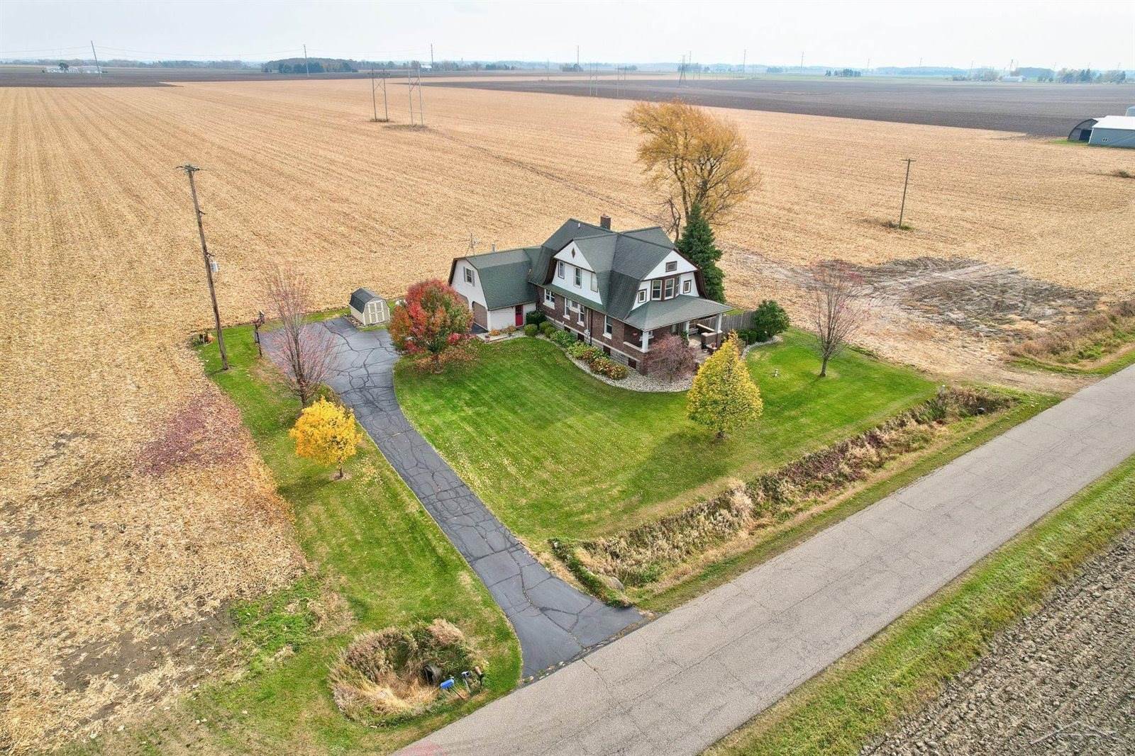 1083 S Van Buren Road, Reese, MI 48757