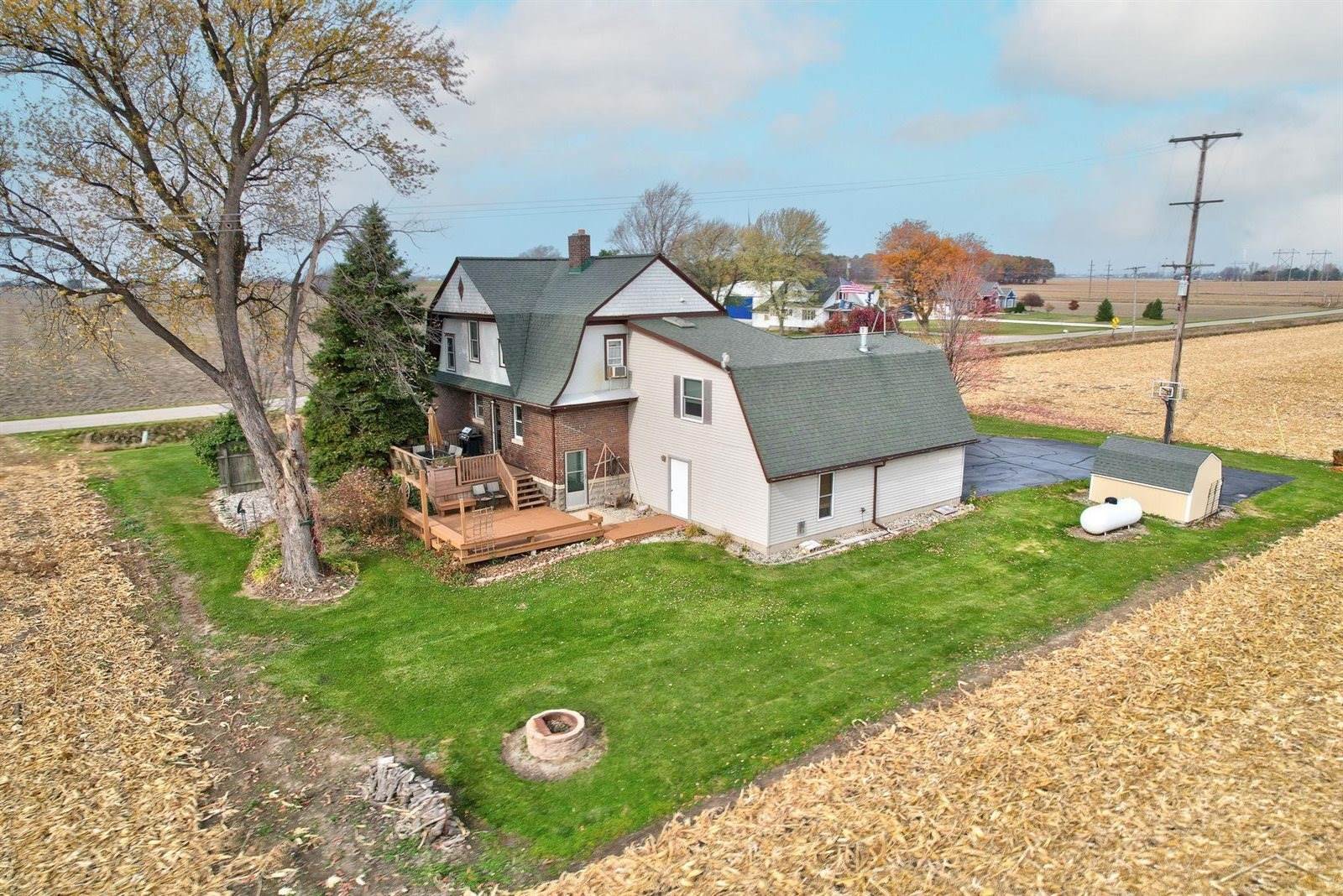 1083 S Van Buren Road, Reese, MI 48757