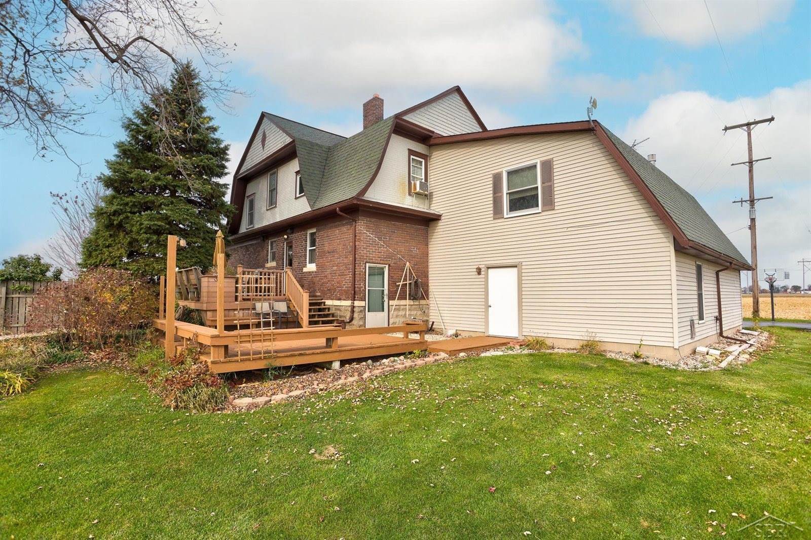 1083 S Van Buren Road, Reese, MI 48757