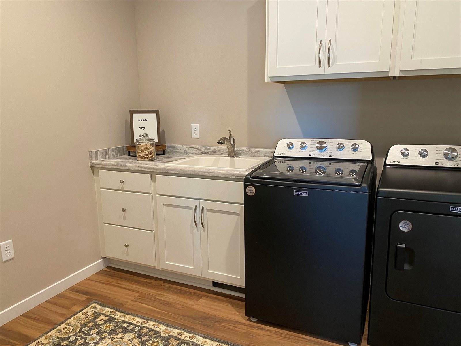 1052 Kamperschroer, Sun Prairie, WI 53590