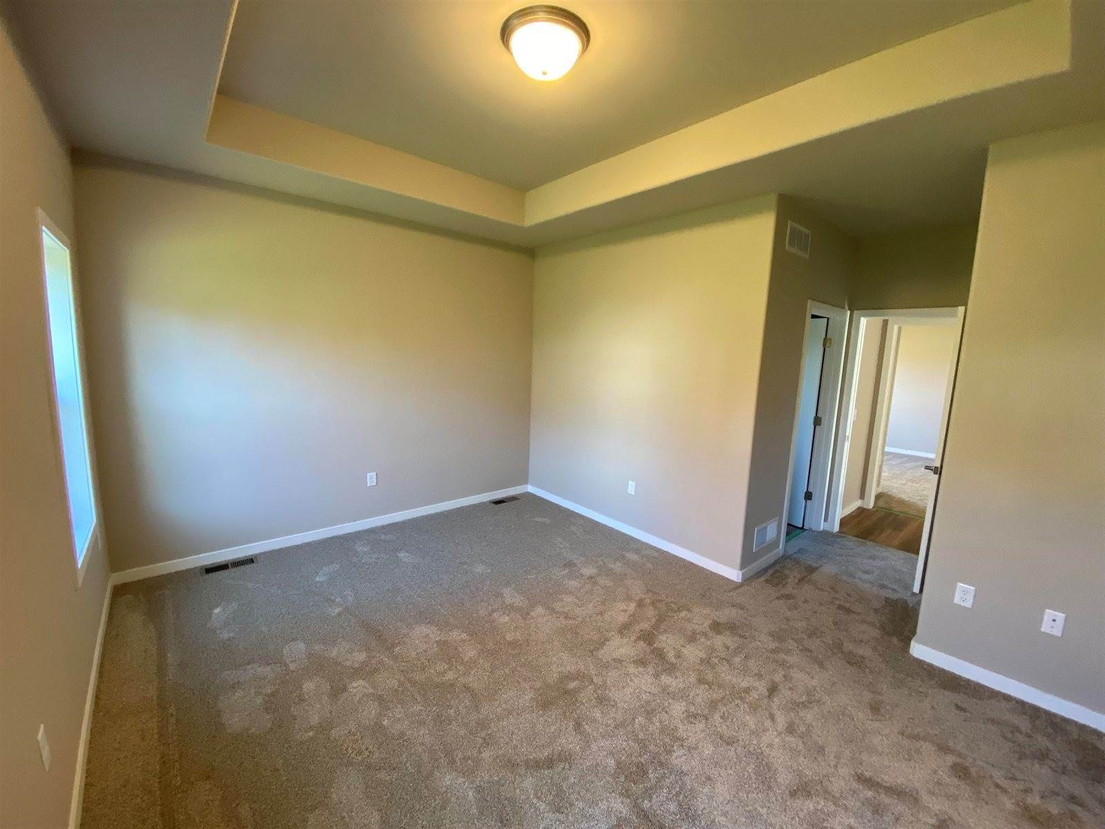 1052 Kamperschroer, Sun Prairie, WI 53590