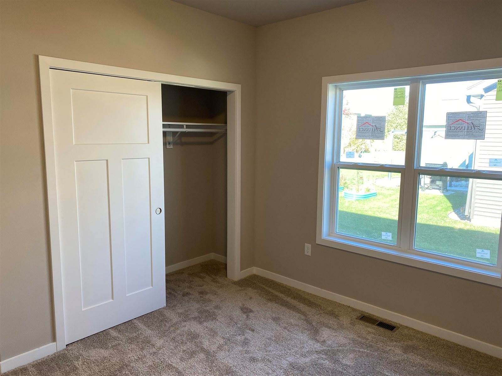 1052 Kamperschroer, Sun Prairie, WI 53590