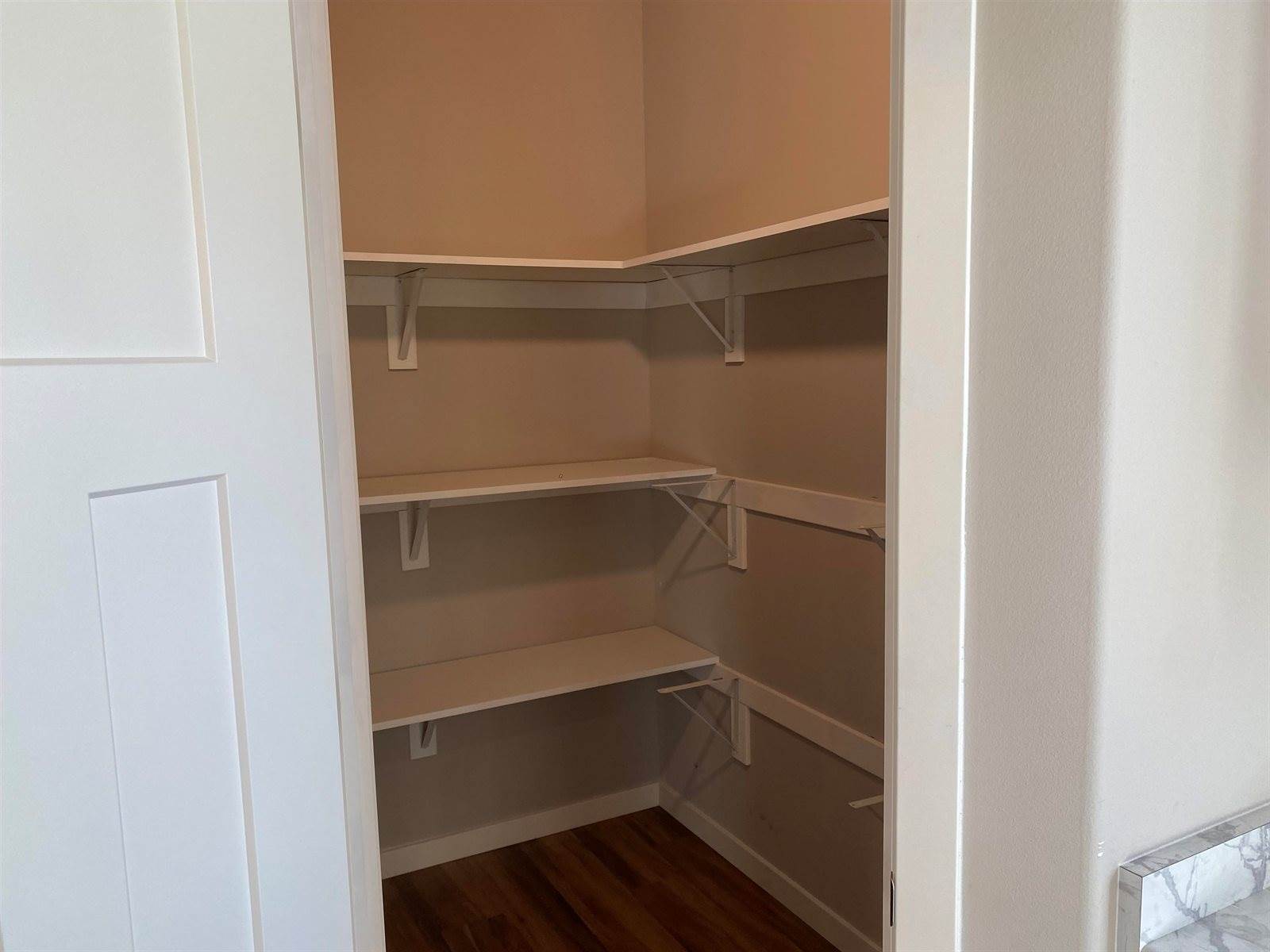 1052 Kamperschroer, Sun Prairie, WI 53590