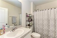 2201 Tally Breeze Way, Bradenton, FL 34208