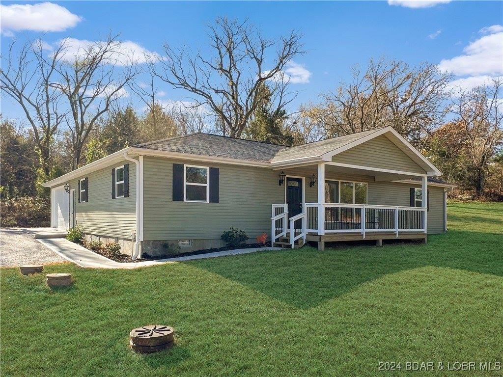 326 State Rd W, Macks Creek, MO 65786