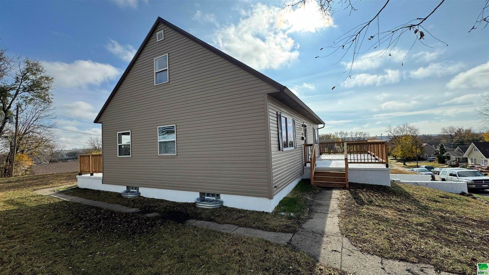 4540 Garfield St., Sioux City, IA 51108