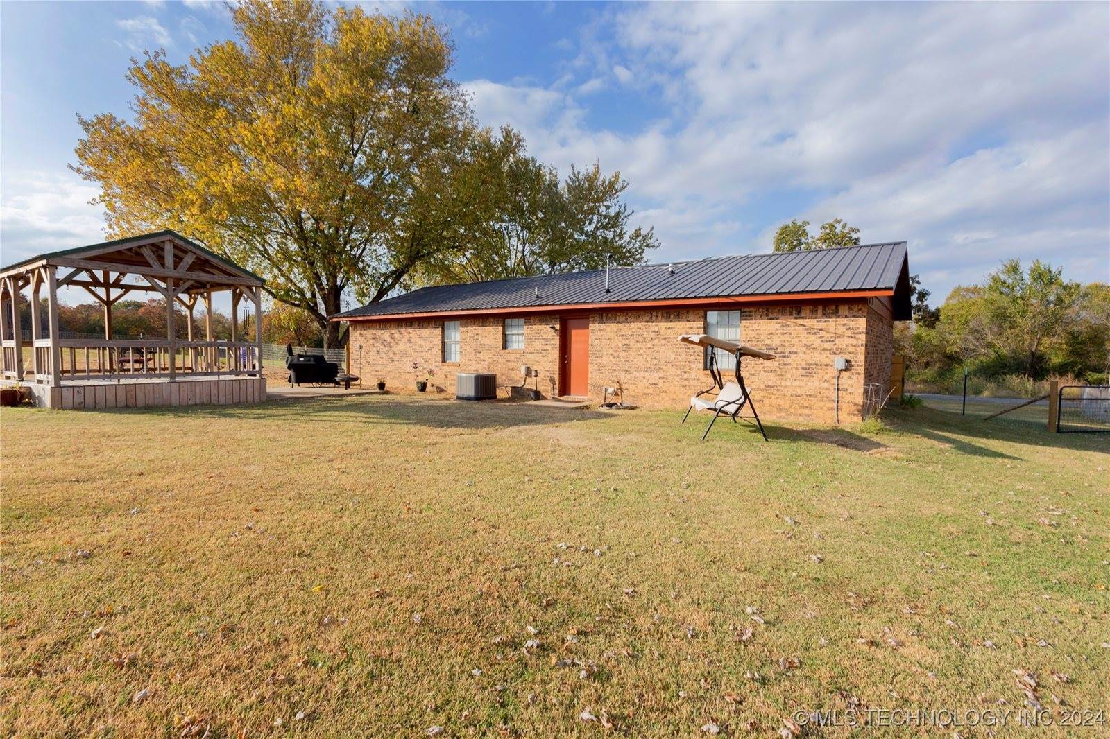 41333 East County Road 1232, Keota, OK 74941