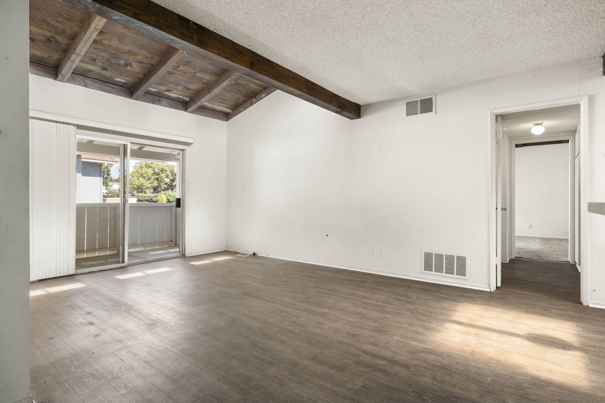 1300 Saratoga #1807, Ventura, CA 93003-1027