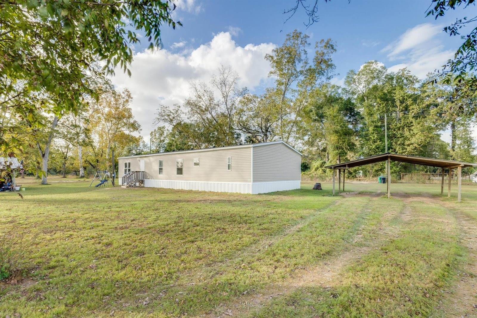 960 State Line Road, DeFuniak Springs, FL 32433