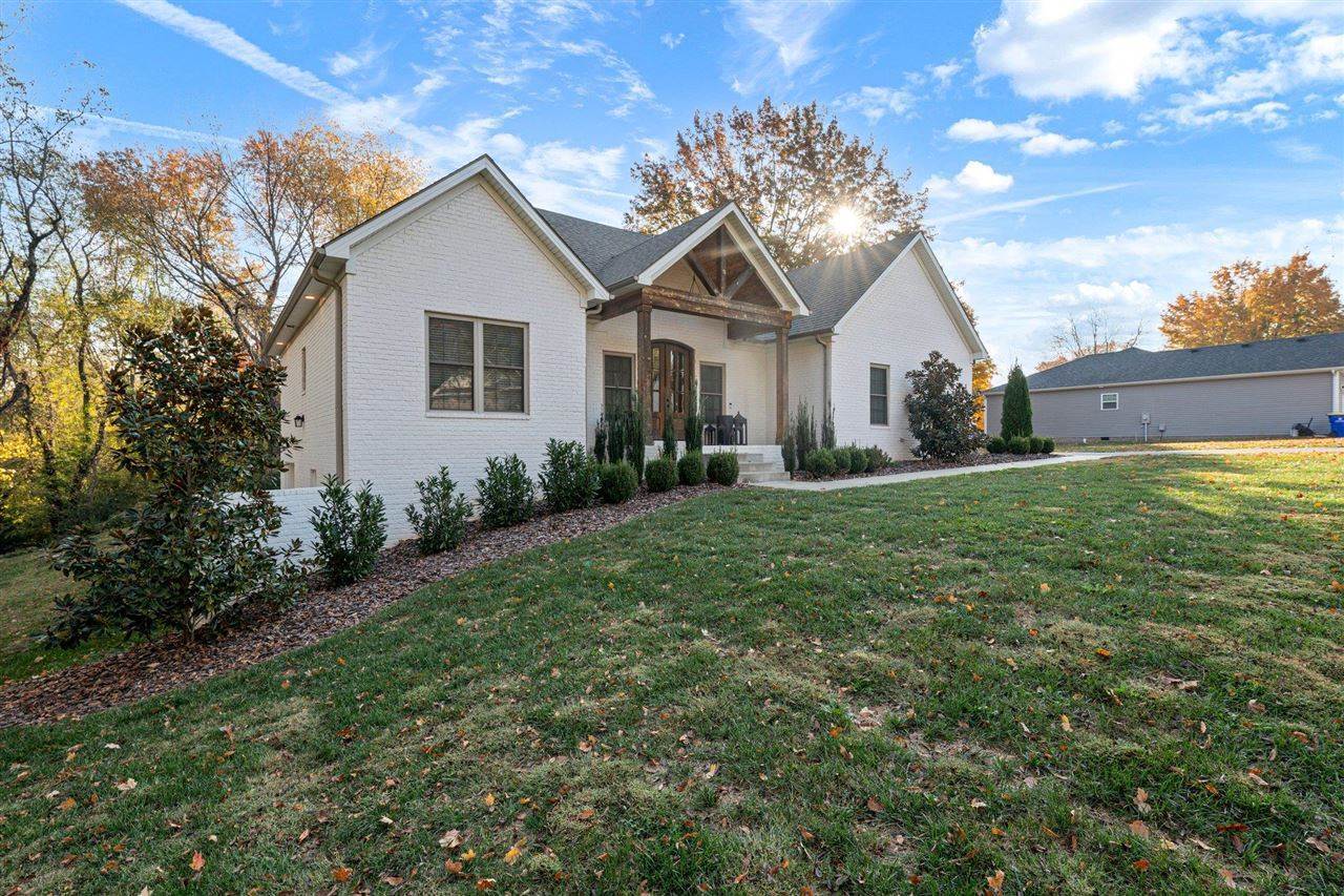 138 Peach Blossom Lane, Bowling Green, KY 42103