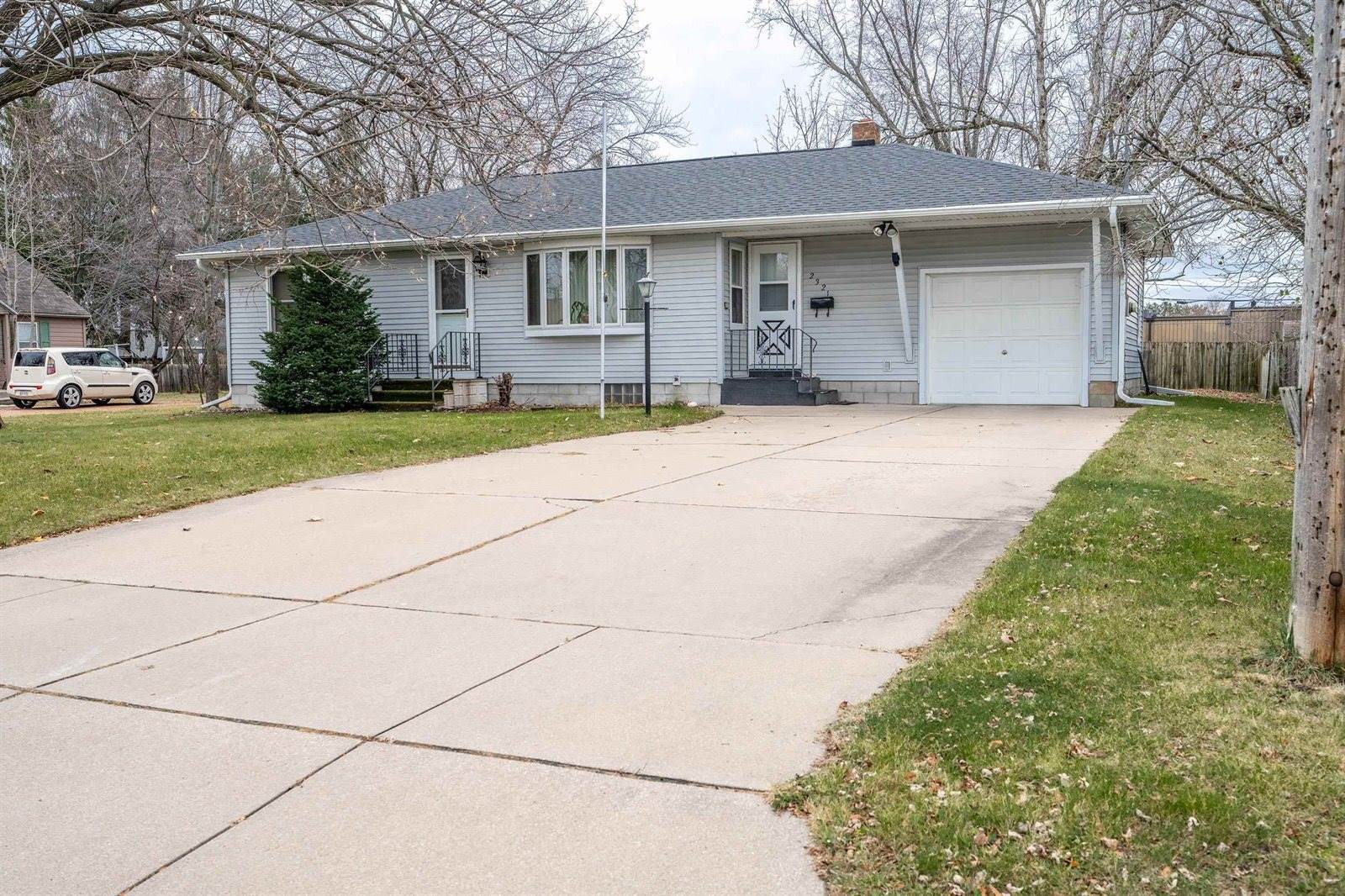 2321 6th Street South, Wisconsin Rapids, WI 54494