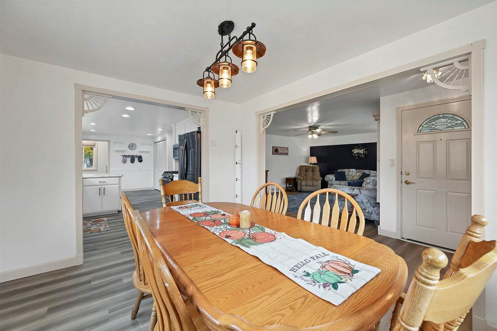 1135 Redwood Drive, Green Bay, WI 54304
