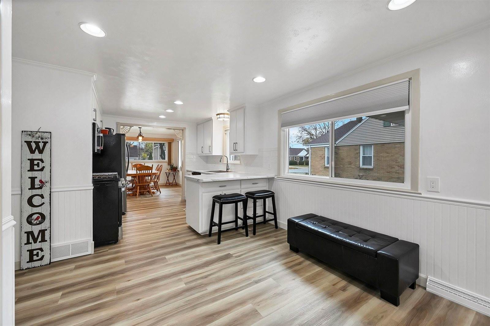 1135 Redwood Drive, Green Bay, WI 54304