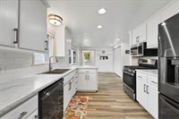 1135 Redwood Drive, Green Bay, WI 54304