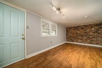 952 Watkins, Conway, AR 72034