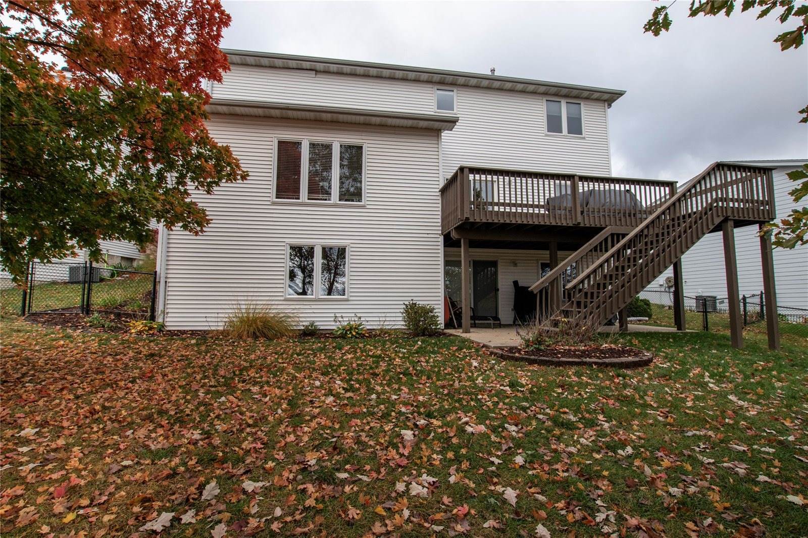 4332 Ashley Park Drive, West Des Moines, IA 50265