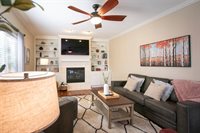 4332 Ashley Park Drive, West Des Moines, IA 50265